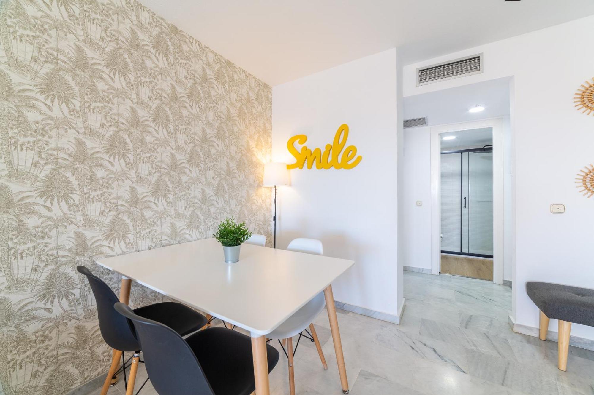 Trendyhomes Puerto - Vistas Al Mar, Parking Incluido, Playa A Un Paso Aguadulce  Ruang foto