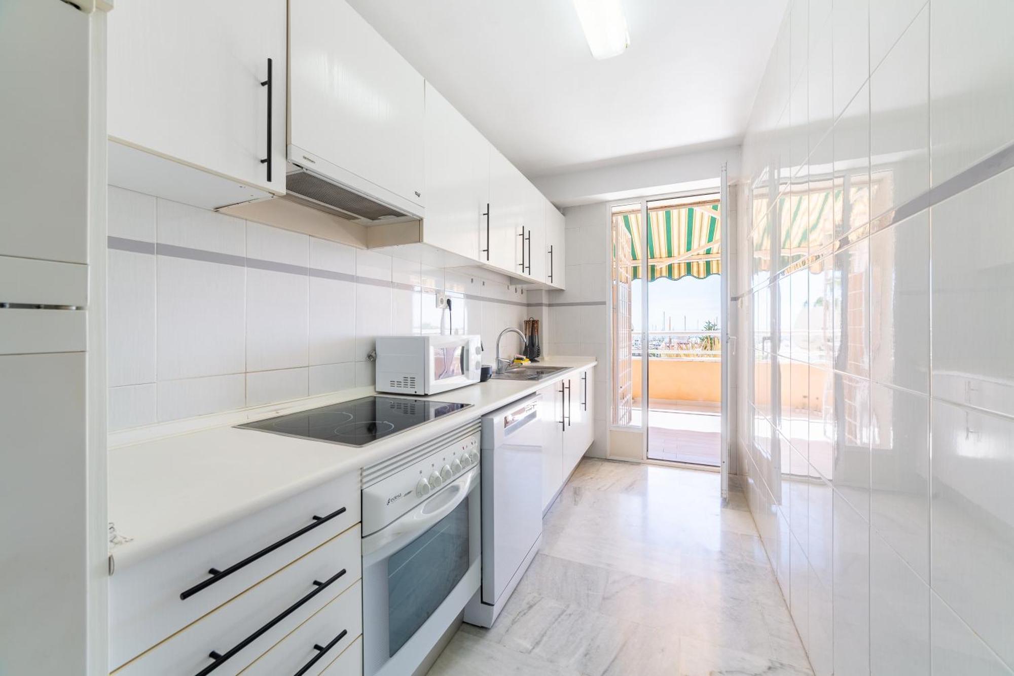 Trendyhomes Puerto - Vistas Al Mar, Parking Incluido, Playa A Un Paso Aguadulce  Ruang foto